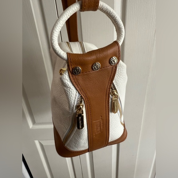 VALENTINA Convertible Bag - Picture 4 of 15